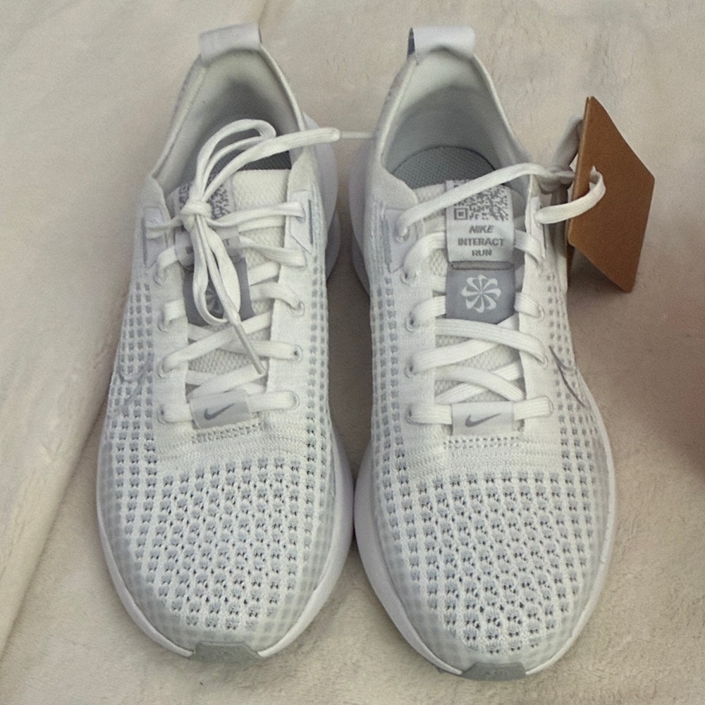Nike White Mesh Running Shoes